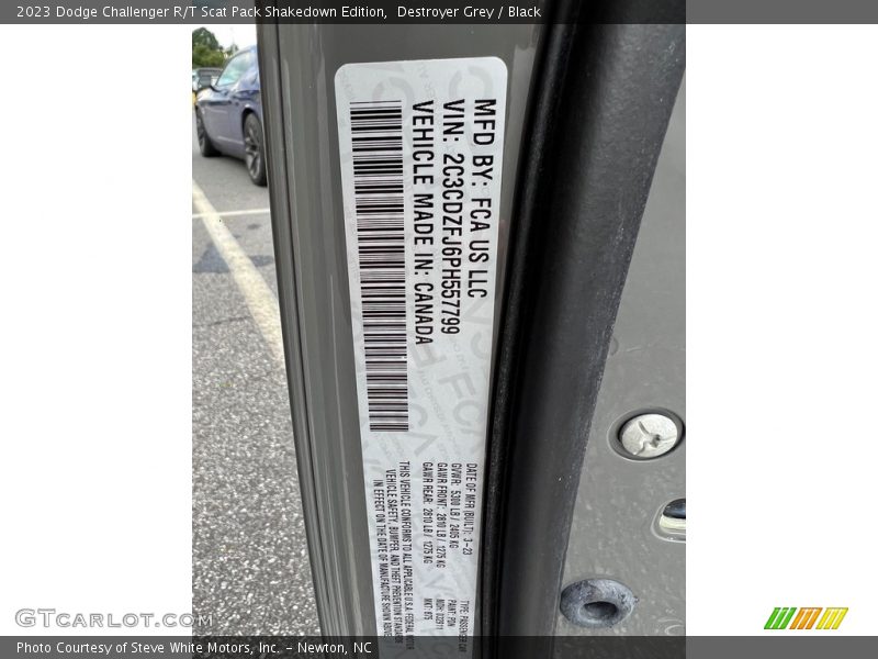 Destroyer Grey / Black 2023 Dodge Challenger R/T Scat Pack Shakedown Edition