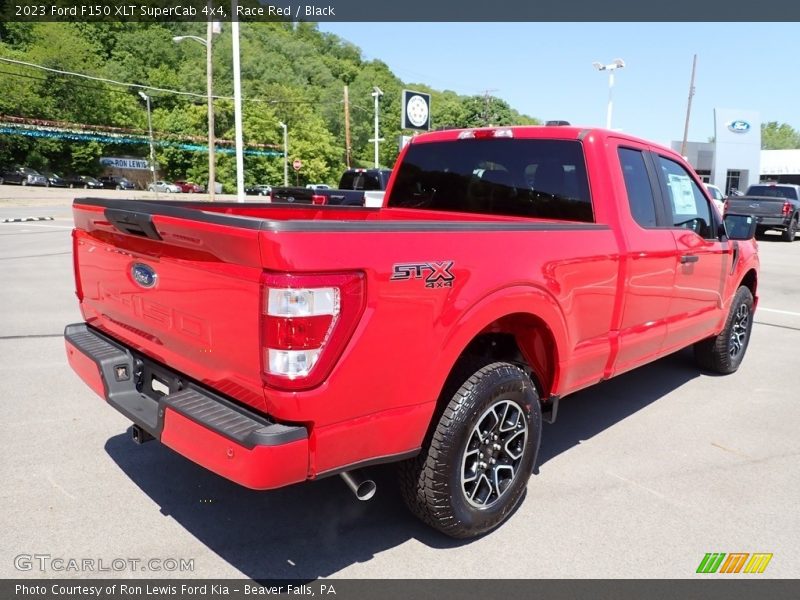 Race Red / Black 2023 Ford F150 XLT SuperCab 4x4