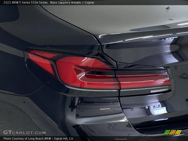 Black Sapphire Metallic / Cognac 2023 BMW 5 Series 530e Sedan