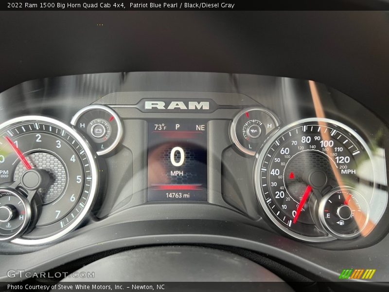  2022 1500 Big Horn Quad Cab 4x4 Big Horn Quad Cab 4x4 Gauges