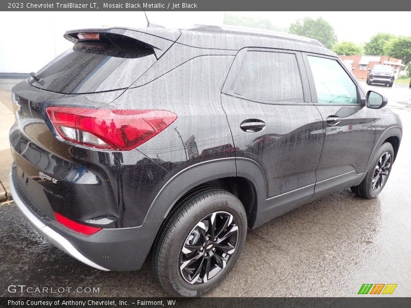 Mosaic Black Metallic / Jet Black 2023 Chevrolet TrailBlazer LT