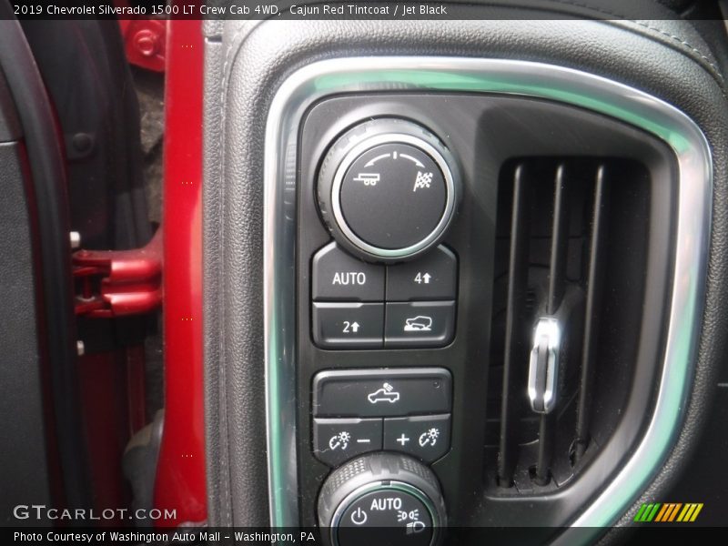 Cajun Red Tintcoat / Jet Black 2019 Chevrolet Silverado 1500 LT Crew Cab 4WD