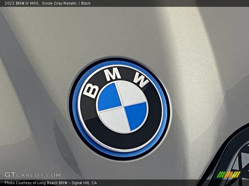 Oxide Gray Metallic / Black 2023 BMW iX M60