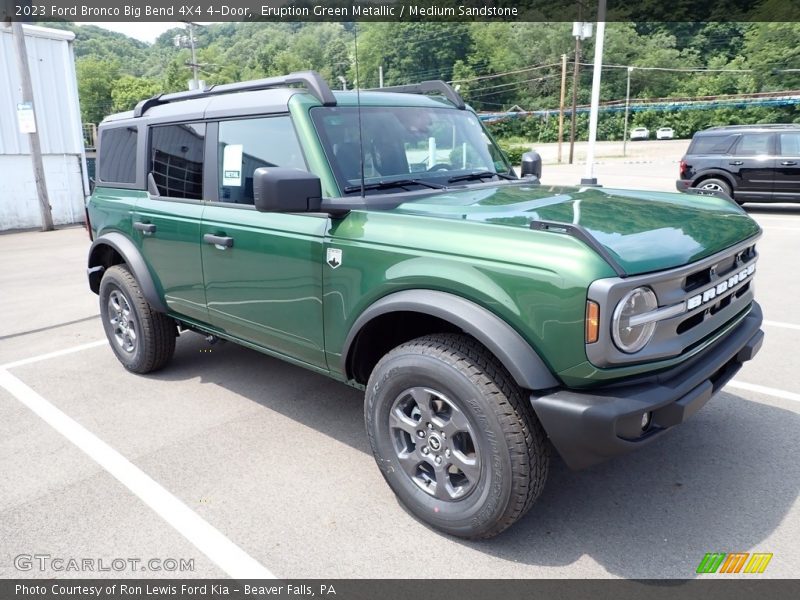 Front 3/4 View of 2023 Bronco Big Bend 4X4 4-Door