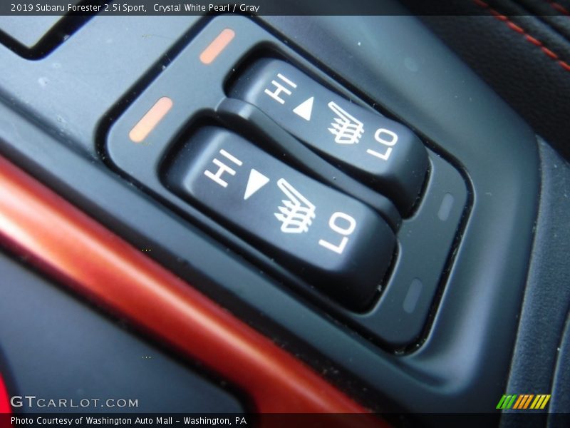 Controls of 2019 Forester 2.5i Sport