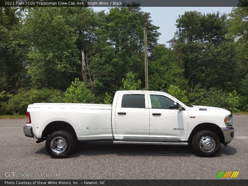Bright White / Black 2021 Ram 3500 Tradesman Crew Cab 4x4