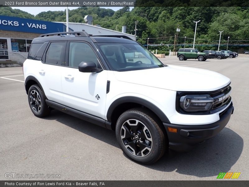 Front 3/4 View of 2023 Bronco Sport Outer Banks 4x4