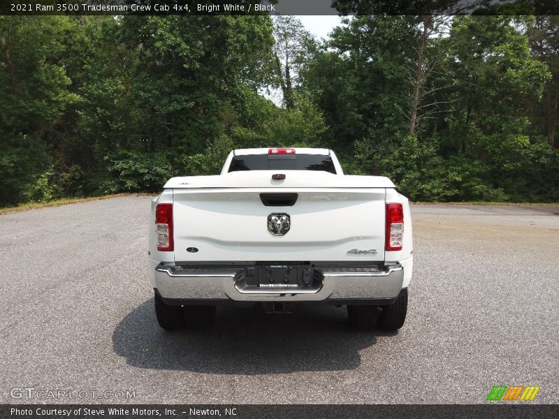 Bright White / Black 2021 Ram 3500 Tradesman Crew Cab 4x4