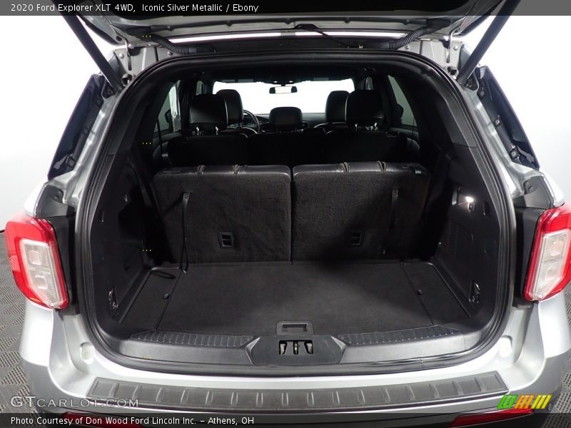 Iconic Silver Metallic / Ebony 2020 Ford Explorer XLT 4WD