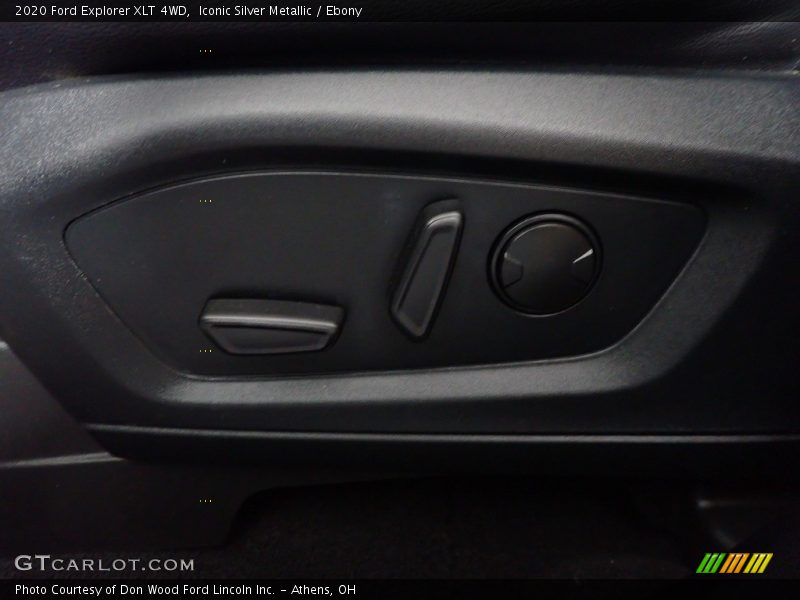 Iconic Silver Metallic / Ebony 2020 Ford Explorer XLT 4WD