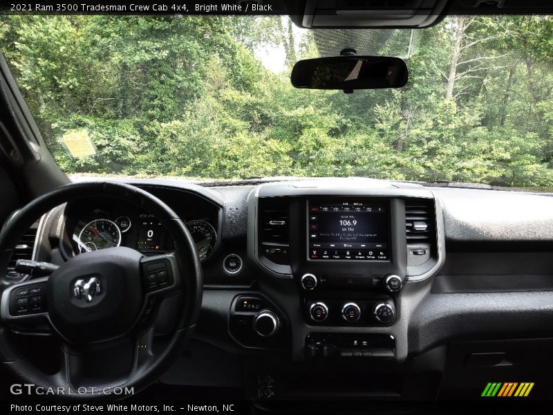 Bright White / Black 2021 Ram 3500 Tradesman Crew Cab 4x4