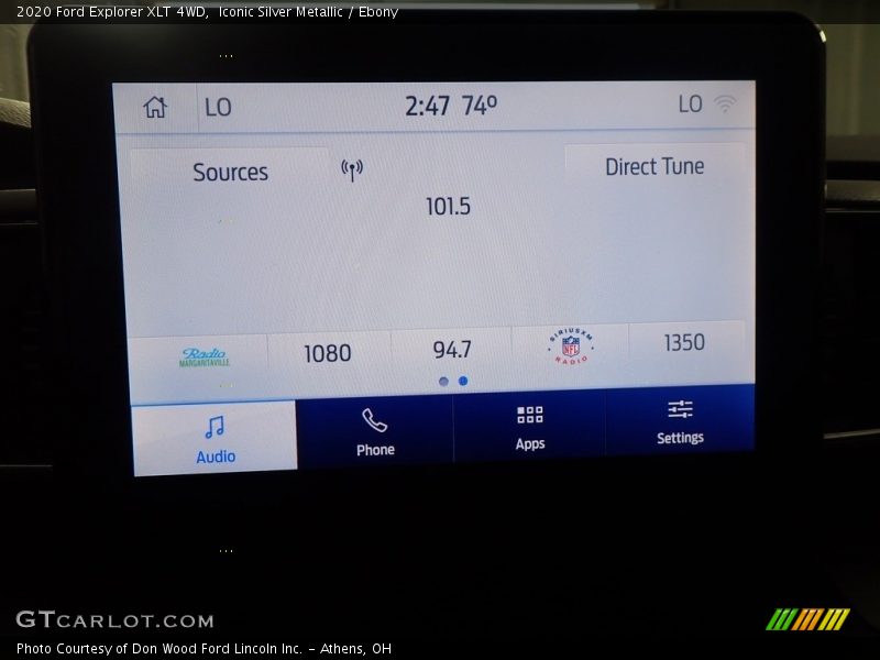 Iconic Silver Metallic / Ebony 2020 Ford Explorer XLT 4WD