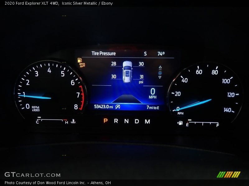 Iconic Silver Metallic / Ebony 2020 Ford Explorer XLT 4WD