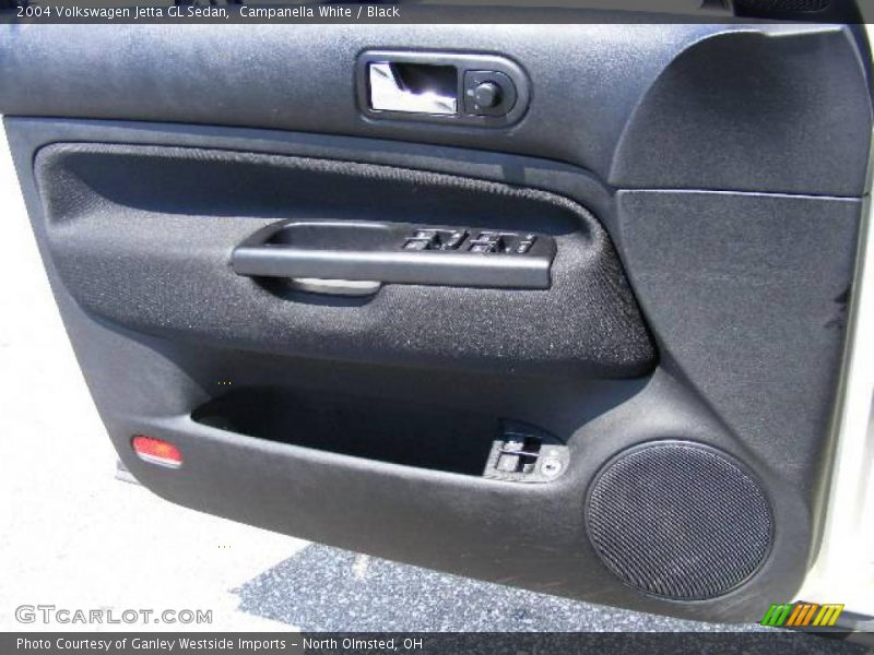 Campanella White / Black 2004 Volkswagen Jetta GL Sedan
