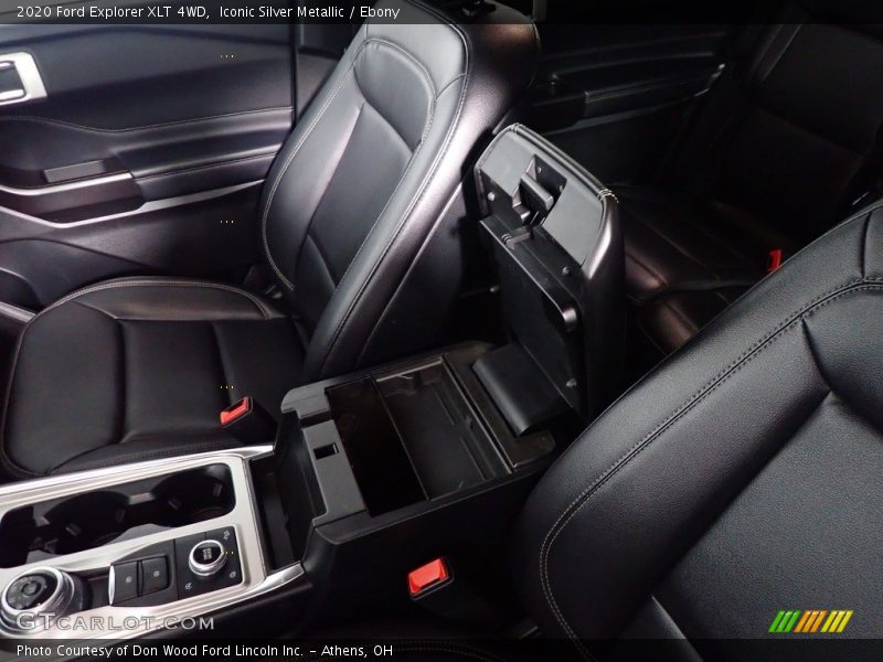 Iconic Silver Metallic / Ebony 2020 Ford Explorer XLT 4WD