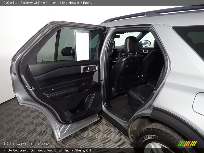 Iconic Silver Metallic / Ebony 2020 Ford Explorer XLT 4WD