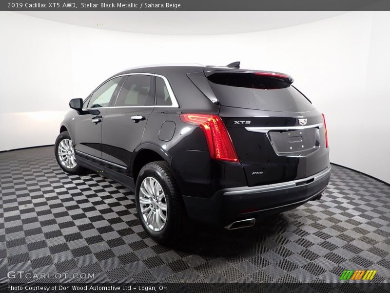 Stellar Black Metallic / Sahara Beige 2019 Cadillac XT5 AWD