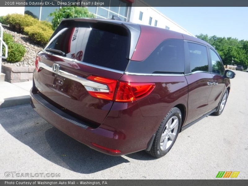 Deep Scarlet Pearl / Beige 2018 Honda Odyssey EX-L