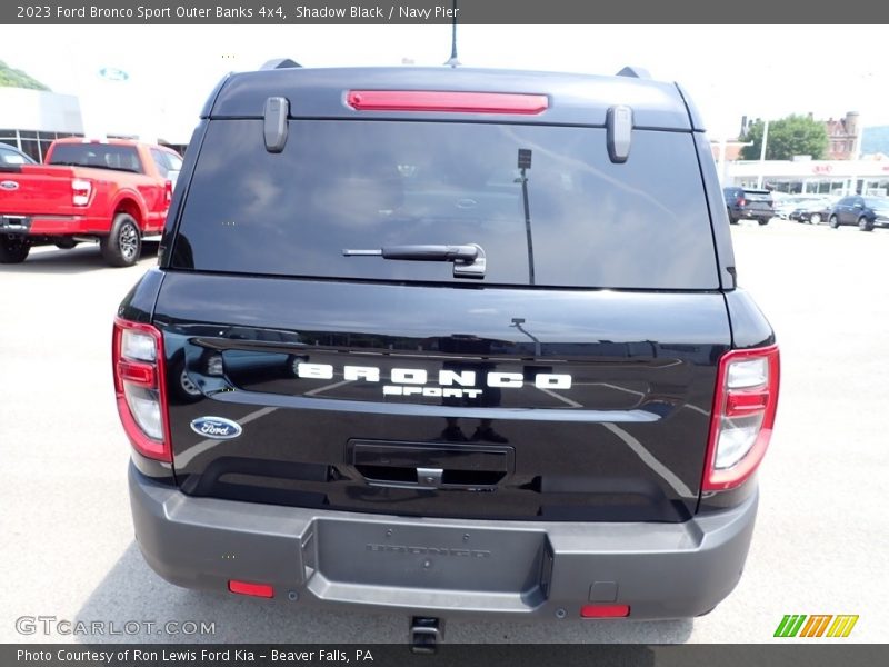 Shadow Black / Navy Pier 2023 Ford Bronco Sport Outer Banks 4x4