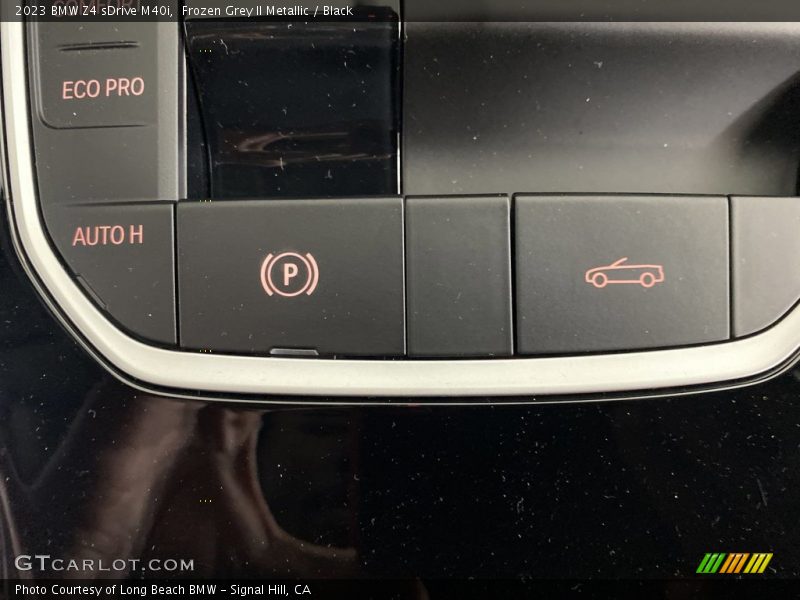 Controls of 2023 Z4 sDrive M40i