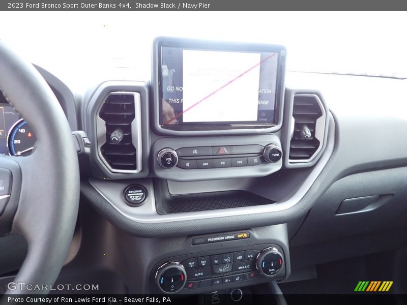 Shadow Black / Navy Pier 2023 Ford Bronco Sport Outer Banks 4x4