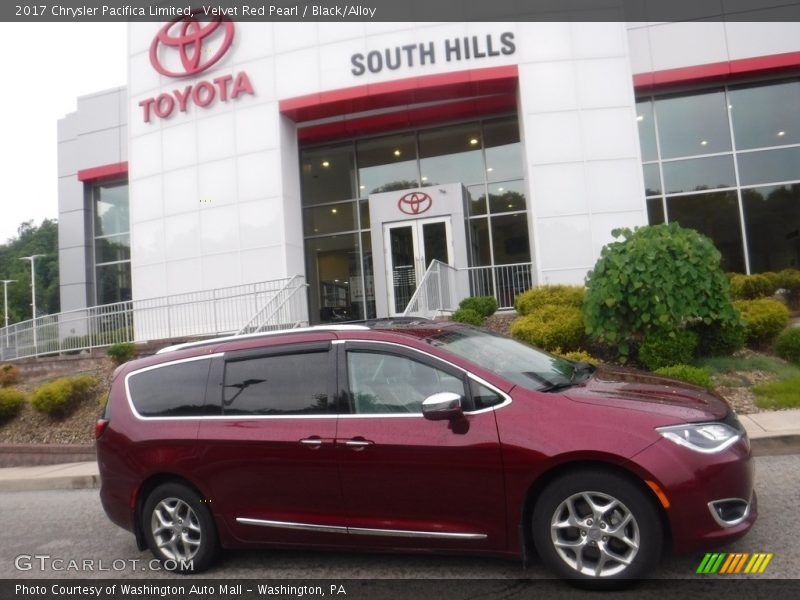 Velvet Red Pearl / Black/Alloy 2017 Chrysler Pacifica Limited