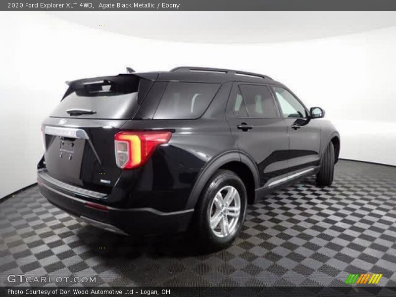 Agate Black Metallic / Ebony 2020 Ford Explorer XLT 4WD