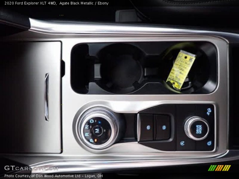 Agate Black Metallic / Ebony 2020 Ford Explorer XLT 4WD