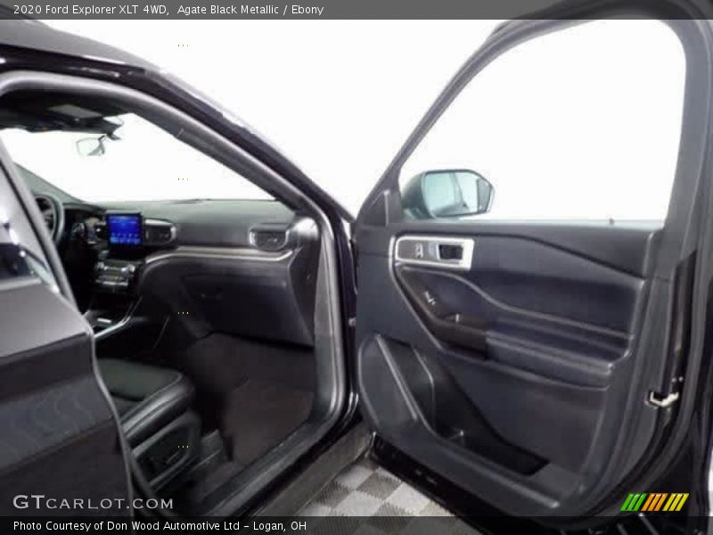 Agate Black Metallic / Ebony 2020 Ford Explorer XLT 4WD