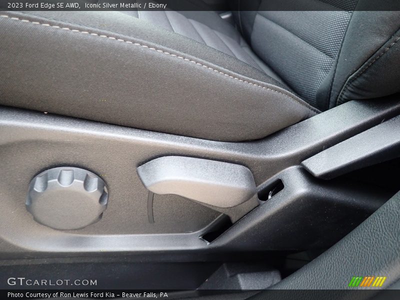 Front Seat of 2023 Edge SE AWD