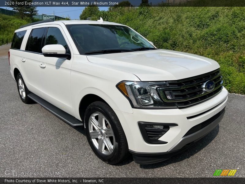 Front 3/4 View of 2020 Expedition XLT Max 4x4
