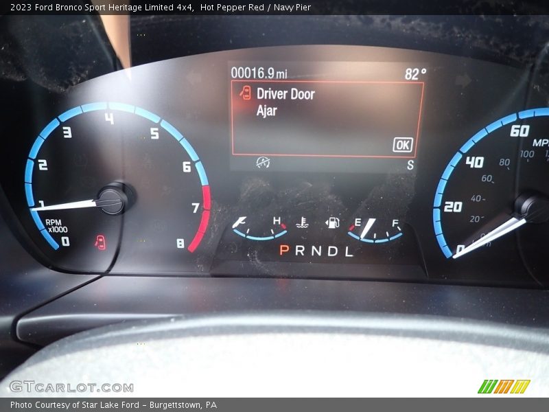 Hot Pepper Red / Navy Pier 2023 Ford Bronco Sport Heritage Limited 4x4