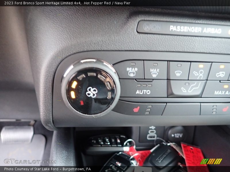 Hot Pepper Red / Navy Pier 2023 Ford Bronco Sport Heritage Limited 4x4