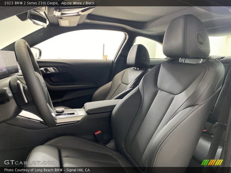 Front Seat of 2023 2 Series 230i Coupe