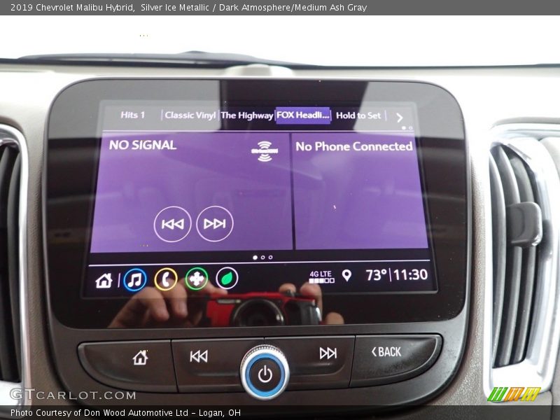 Silver Ice Metallic / Dark Atmosphere/Medium Ash Gray 2019 Chevrolet Malibu Hybrid