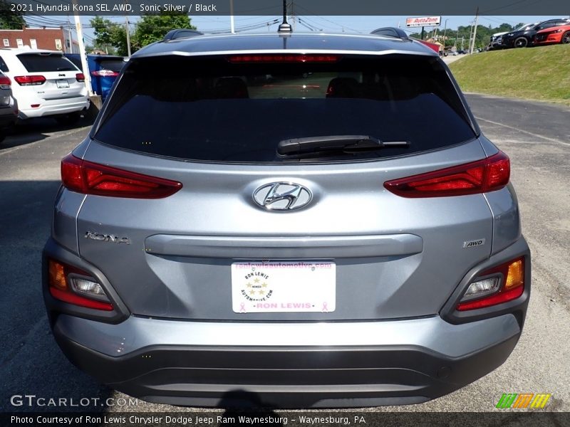 Sonic Silver / Black 2021 Hyundai Kona SEL AWD