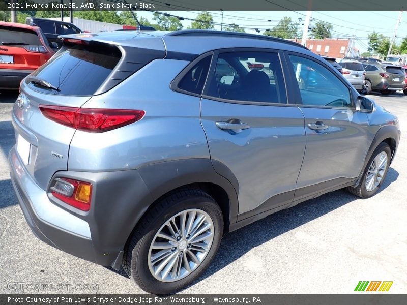 Sonic Silver / Black 2021 Hyundai Kona SEL AWD