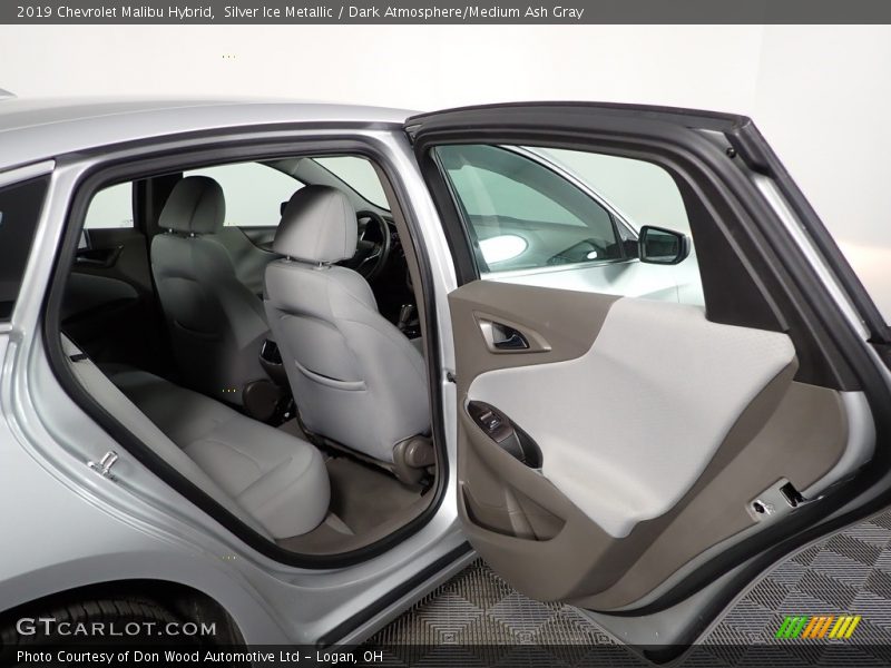 Silver Ice Metallic / Dark Atmosphere/Medium Ash Gray 2019 Chevrolet Malibu Hybrid