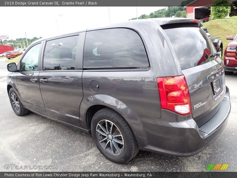 Granite Pearl / Black 2019 Dodge Grand Caravan SE