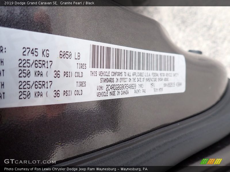 Granite Pearl / Black 2019 Dodge Grand Caravan SE