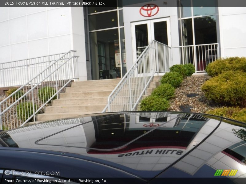 Attitude Black / Black 2015 Toyota Avalon XLE Touring