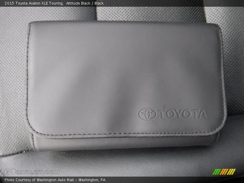 Attitude Black / Black 2015 Toyota Avalon XLE Touring