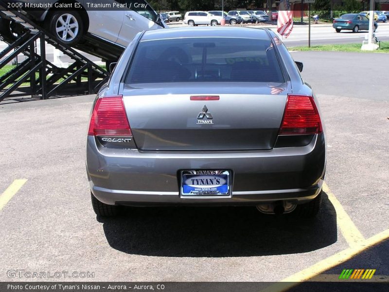 Titanium Pearl / Gray 2006 Mitsubishi Galant ES