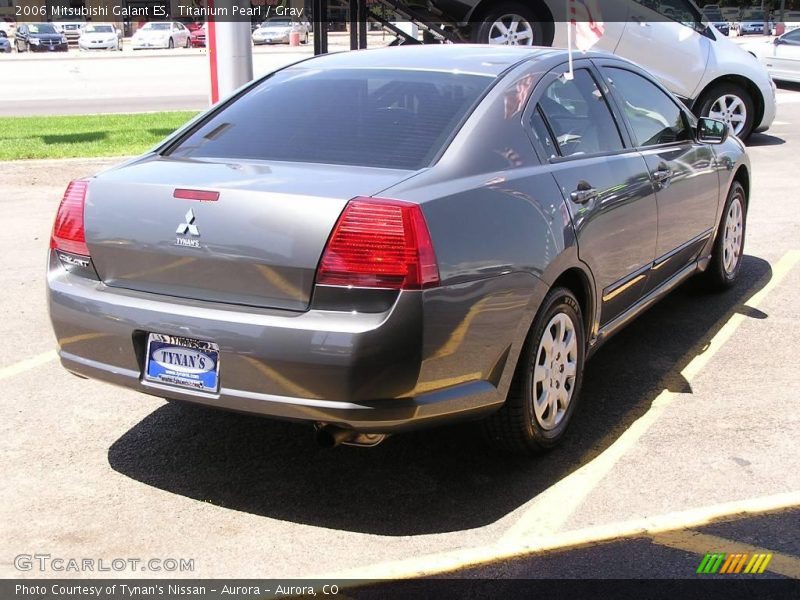 Titanium Pearl / Gray 2006 Mitsubishi Galant ES