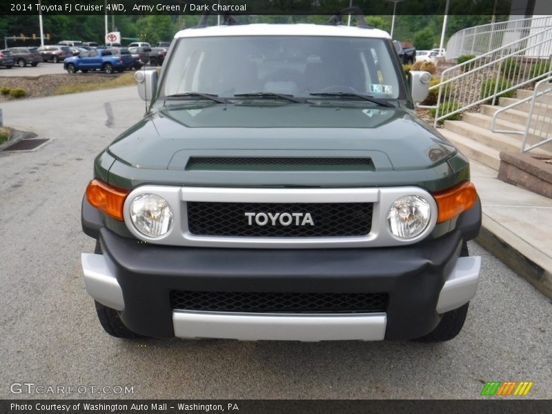 Army Green / Dark Charcoal 2014 Toyota FJ Cruiser 4WD