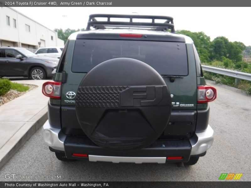 Army Green / Dark Charcoal 2014 Toyota FJ Cruiser 4WD