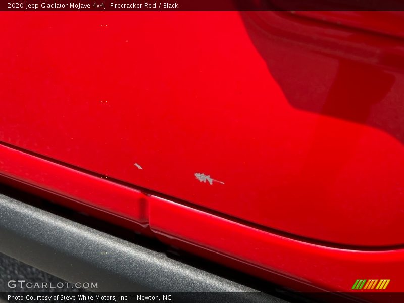 Firecracker Red / Black 2020 Jeep Gladiator Mojave 4x4