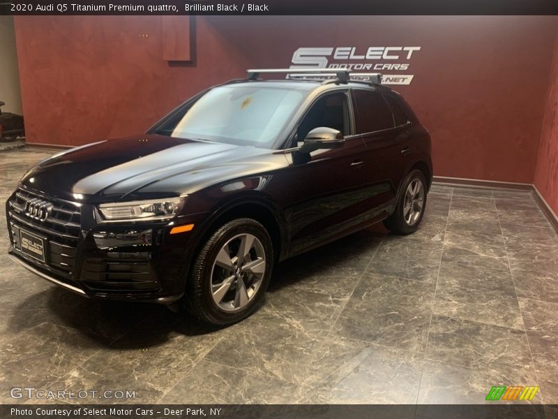 Brilliant Black / Black 2020 Audi Q5 Titanium Premium quattro