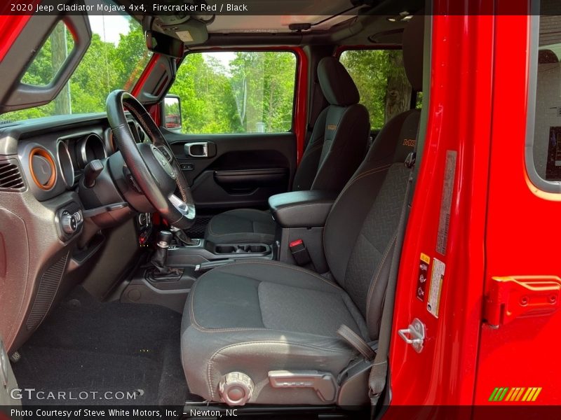 Firecracker Red / Black 2020 Jeep Gladiator Mojave 4x4