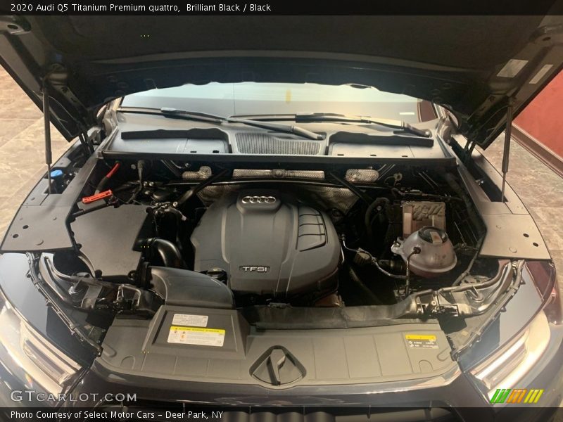 Brilliant Black / Black 2020 Audi Q5 Titanium Premium quattro